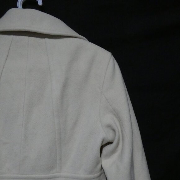 KENNETH COLE REACTION | size 6 | Ivory Button-Up Coat | Slashed Front Pockets - Picture 13 of 16